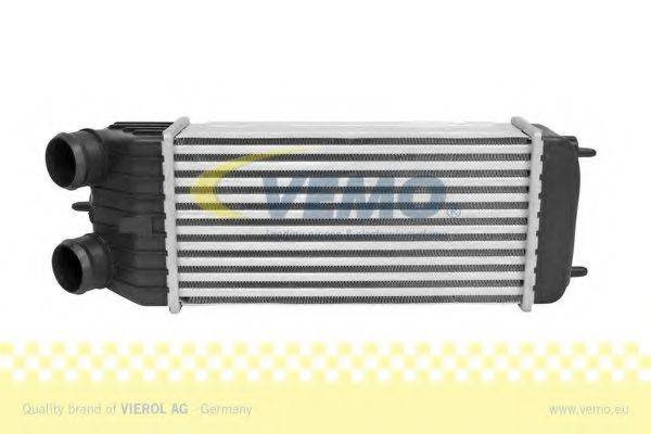 Интеркулер VEMO V22-60-0005