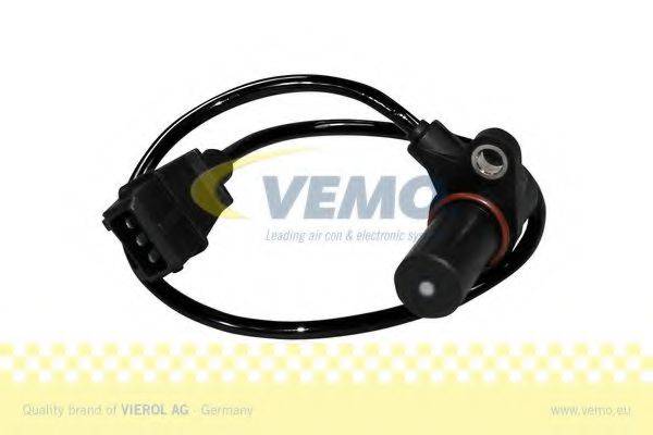 VEMO V24720018 Датчик импульсов; Датчик, частота вращения; Датчик импульсов, маховик; Датчик частоты вращения, управление двигателем