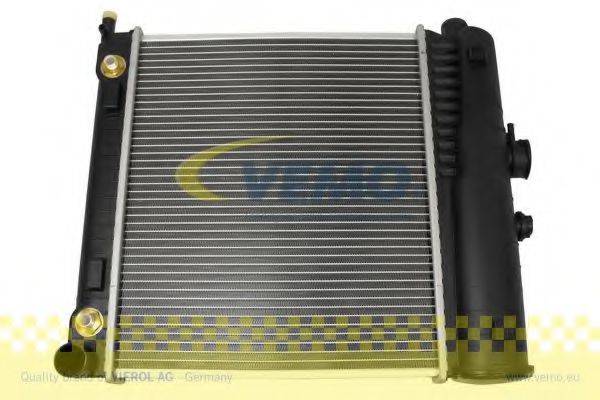 VEMO V30601237 Радиатор, охлаждение двигателя