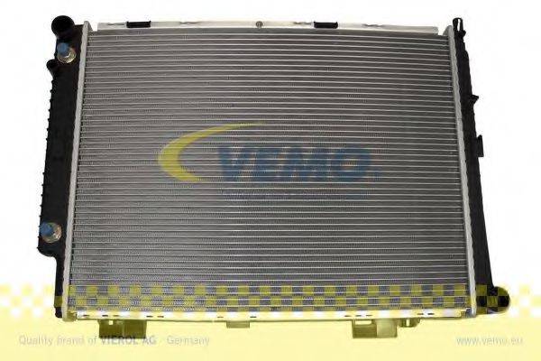 Радіатор, охолодження двигуна VEMO V30-60-1285