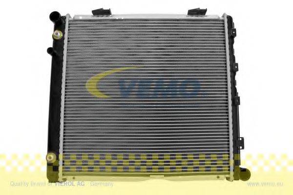 VEMO V30601305 Радиатор, охлаждение двигателя