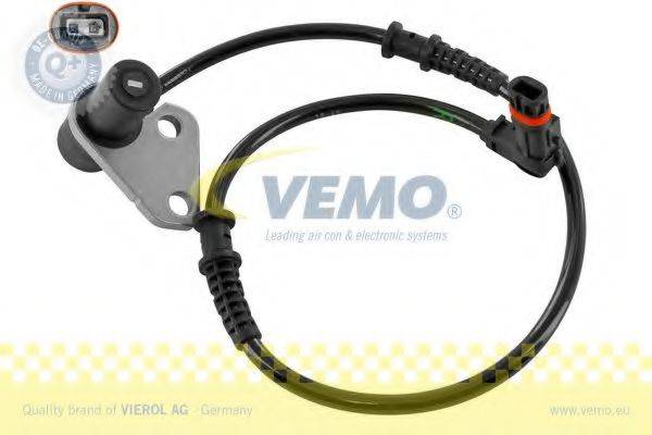 VEMO V30720138 Датчик, частота вращения колеса