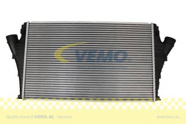VEMO V40602012 Интеркулер