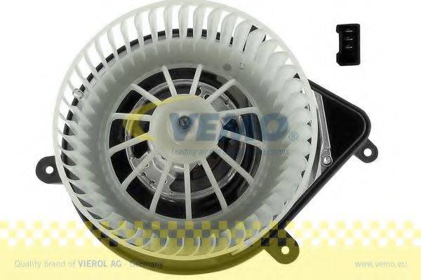 Вентилятор; Пристрій для впуску, повітря в салоні VEMO V42-03-1236
